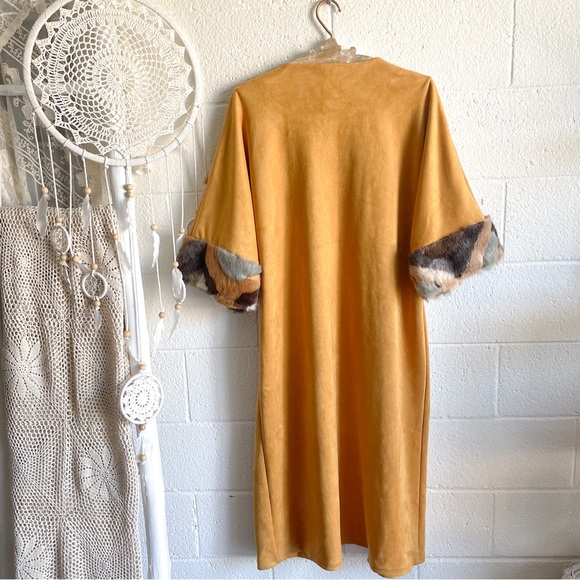 NWOT Mustard Suede Cardigan / Coat with Faux Fur Cuff Sleeves - Picture 3 of 12